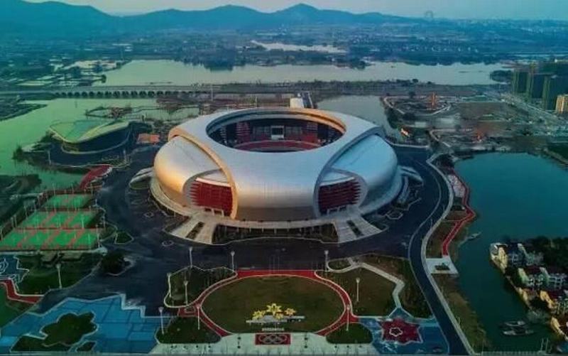 湖州南太湖奥体中心.jpg